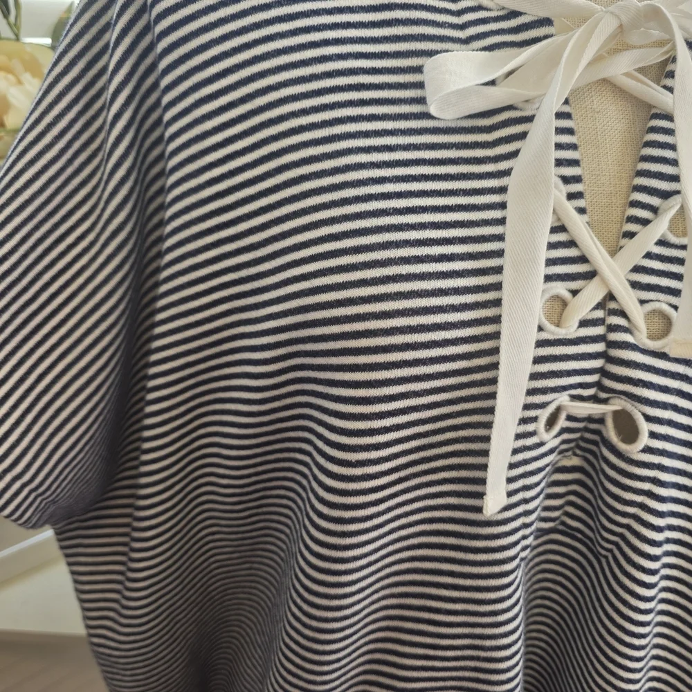 J. Crew Light Gray and White Textured Poncho M/L 1452